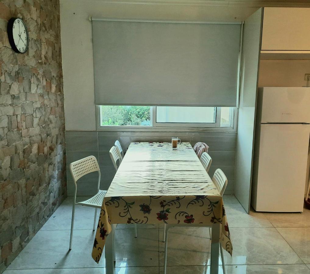 דירת אירוח חן - Chen Place Arad Bagian luar foto